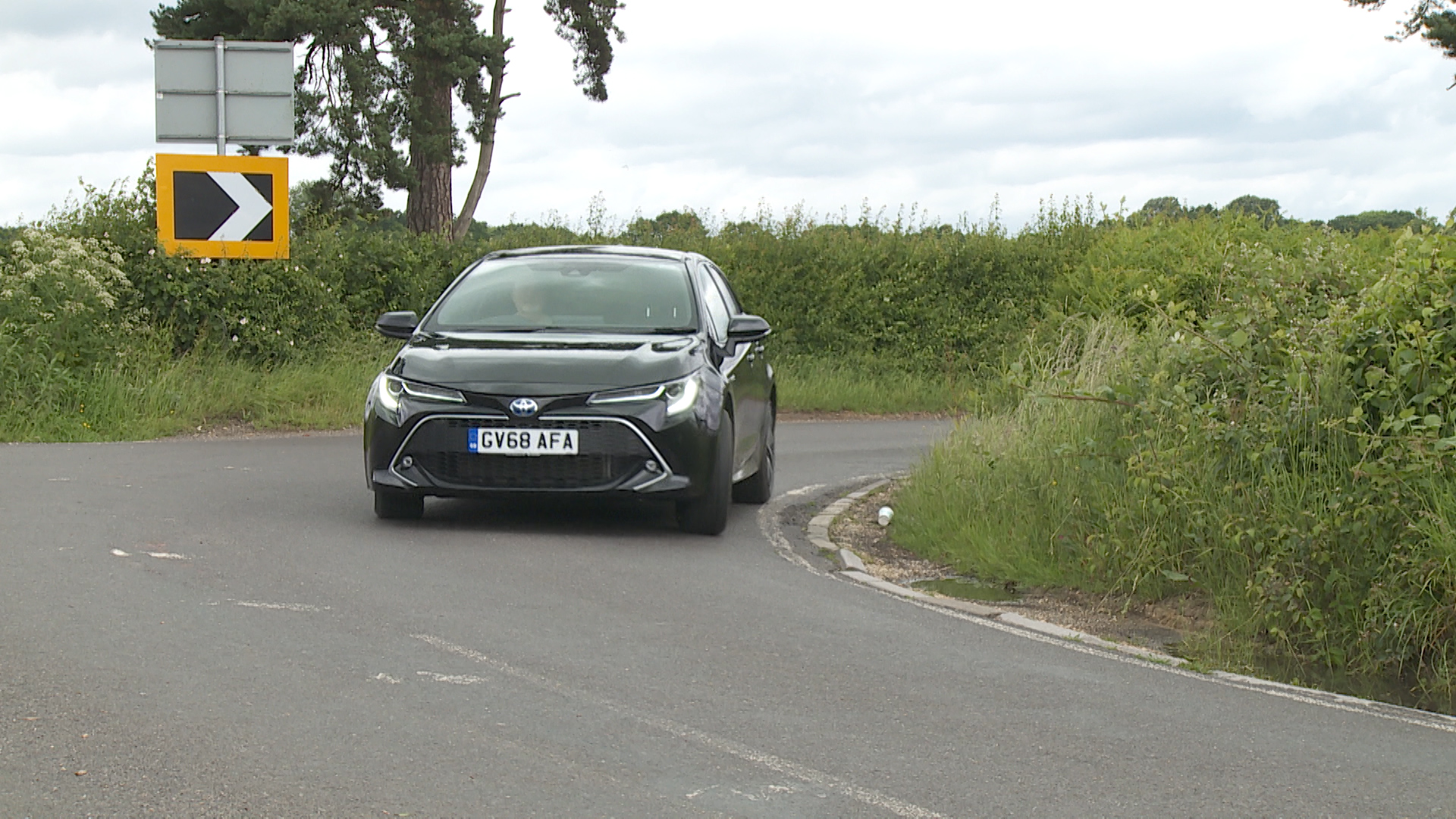 TOYOTA COROLLA HATCHBACK 1.8 Hybrid Icon 5dr CVT